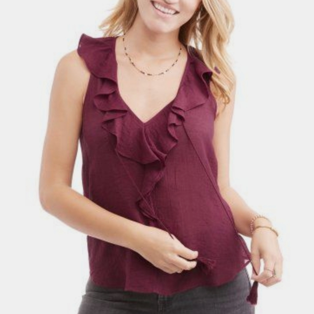 Ruffle Woven Sleeveless Top